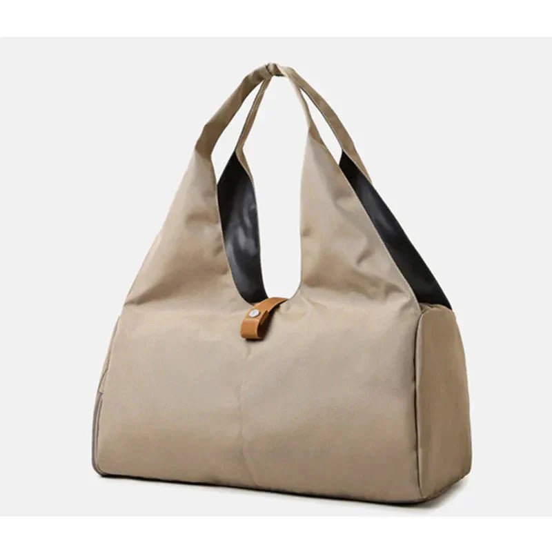 Women's Sports Bag - Waterproof Gym Bag with Shoe Pocket - Core line athletics